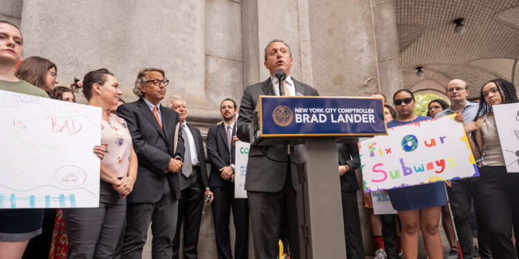 Legal Battle Erupts Over Halted NYC Congestion Pricing