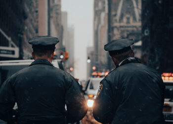 ICE Arrests Venezuelan Migrant After NYPD Assault in Times Square