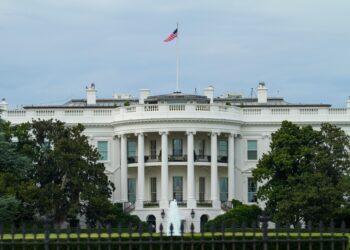 Trump Signs Executive Order Cutting Federal Taxpayer-Funded Benefits for Illegal Immigrants